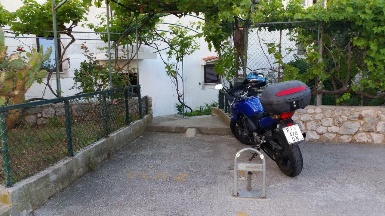 Apartman Sabljak Mali Losinj Ngoại thất bức ảnh